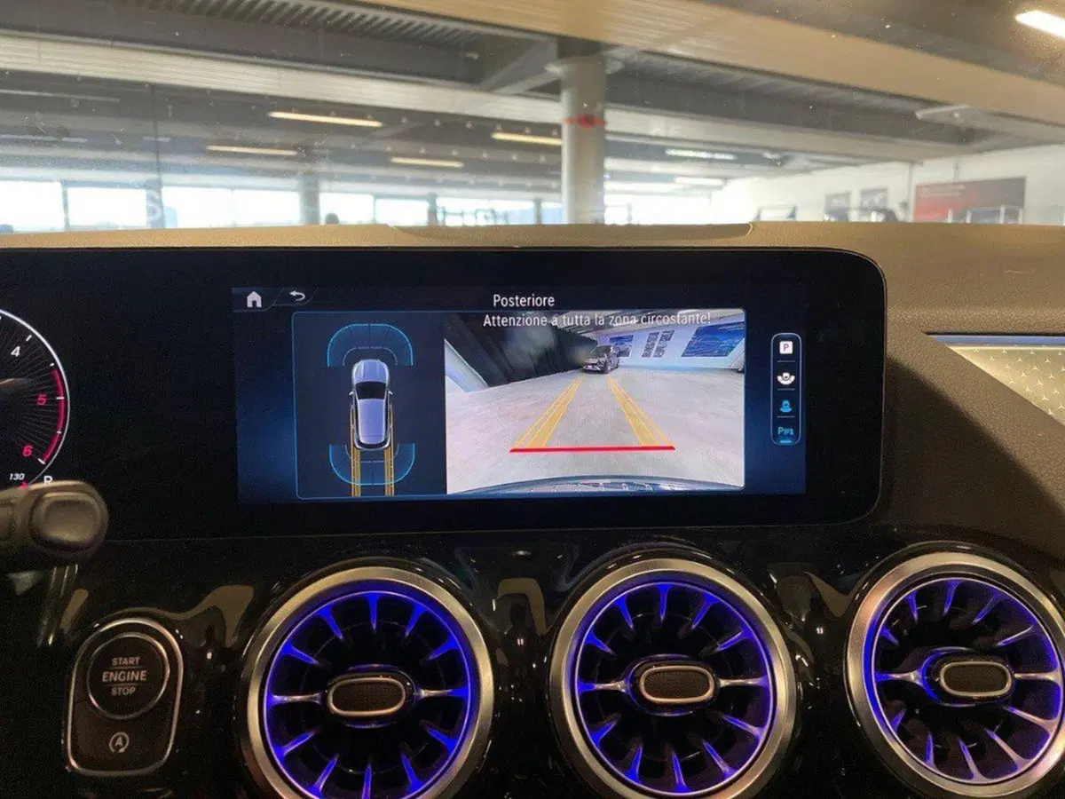 Mercedes-Benz GLA SUV usata a Macerata (19)