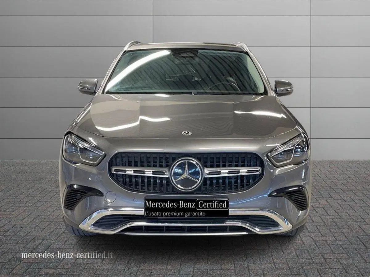 Mercedes-Benz GLA SUV usata a Macerata (6)