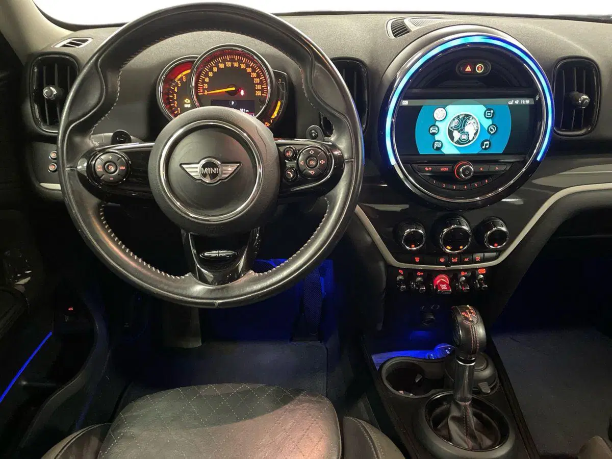 MINI Mini Countryman usata a Macerata (13)
