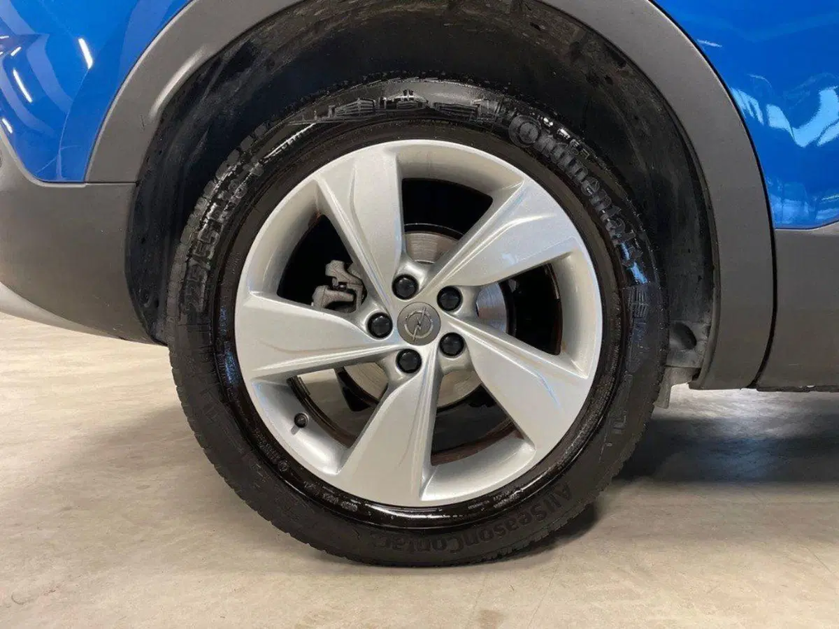 Opel Grandland X usata a Macerata (8)
