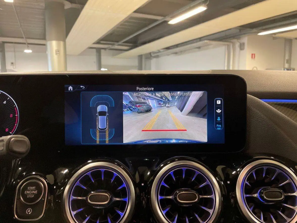 Mercedes-Benz GLA SUV usata a Macerata (20)