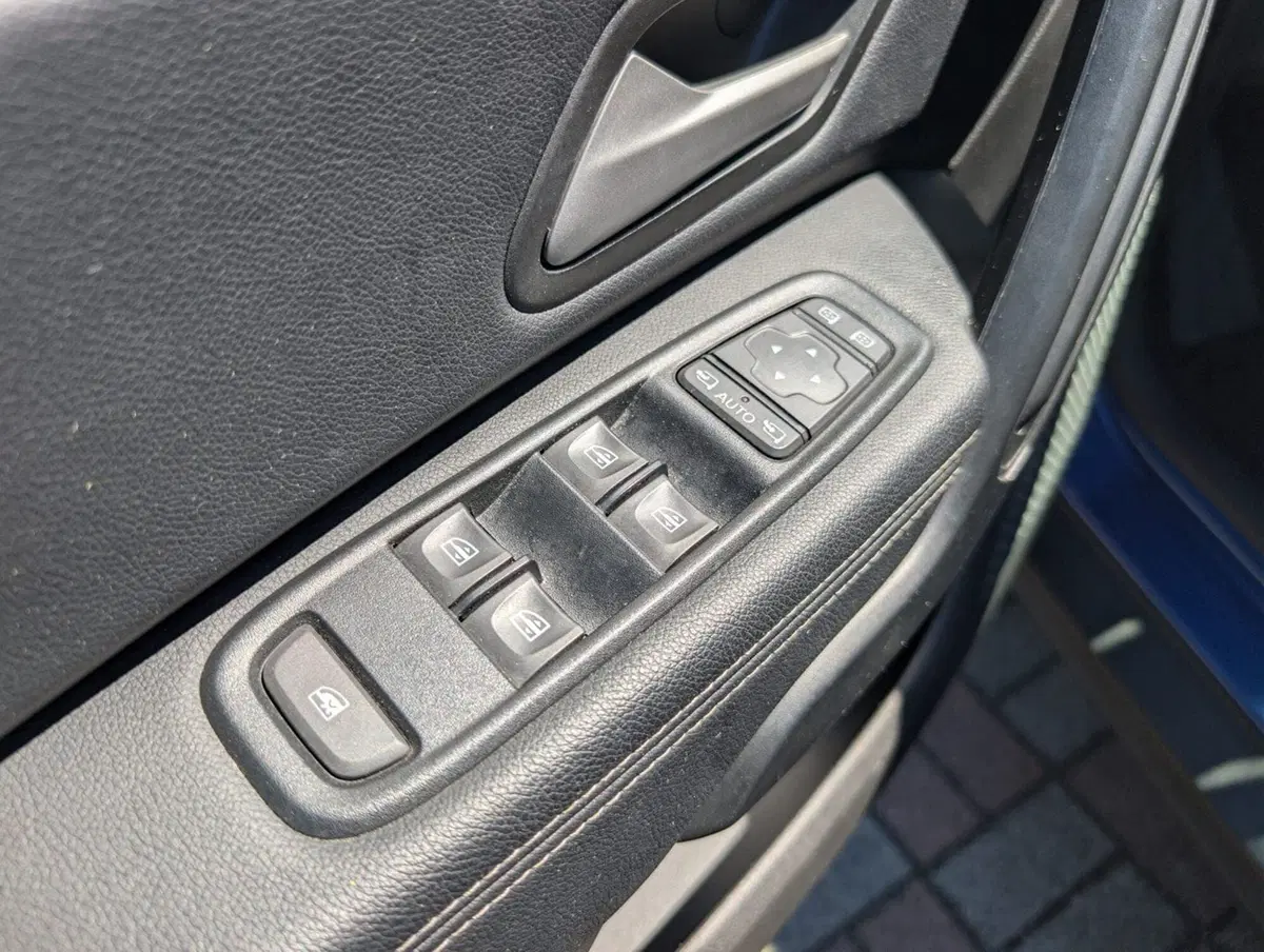 Dacia Duster usata a Pavia (12)