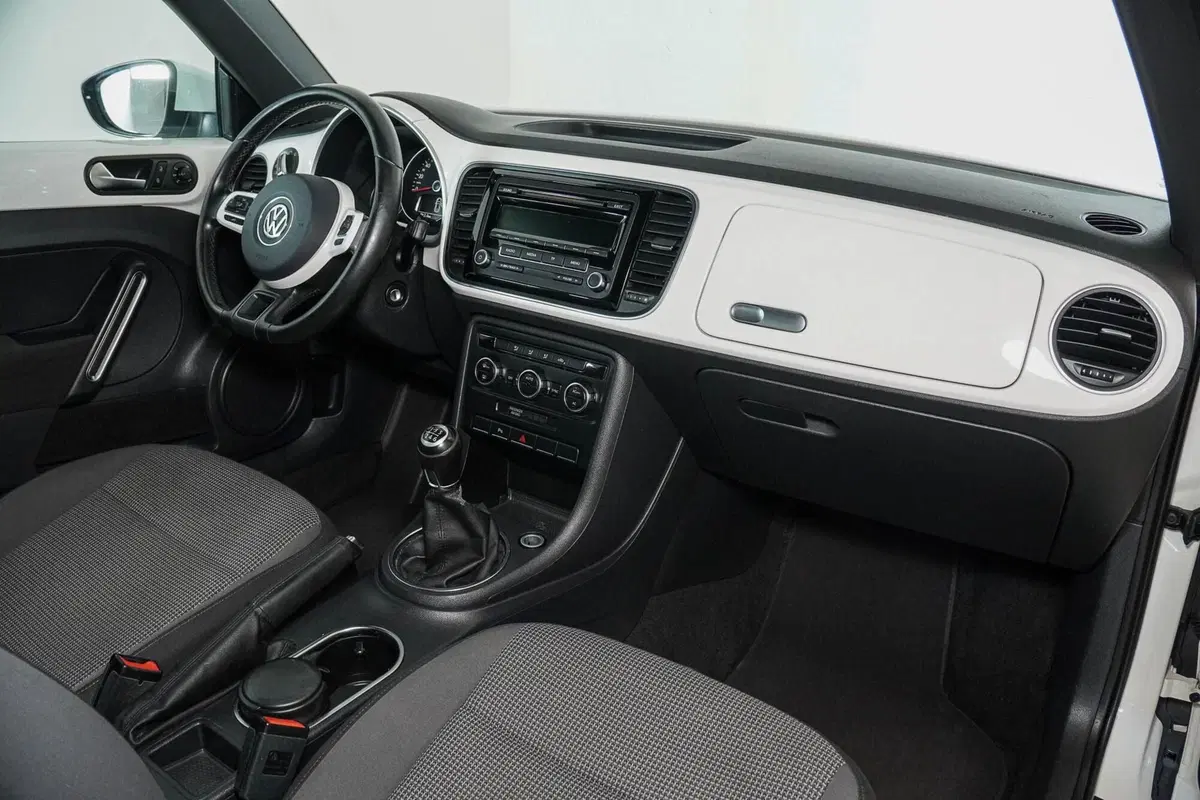 Volkswagen Maggiolino usata a Perugia (11)