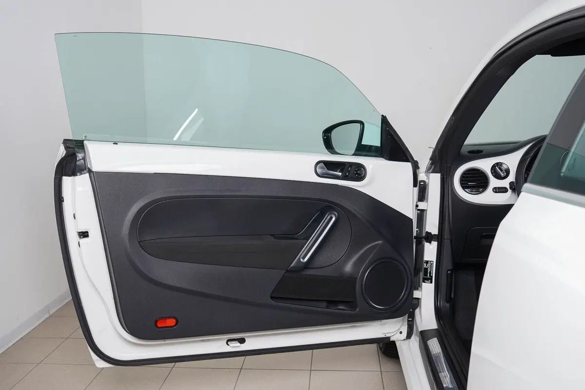 Volkswagen Maggiolino usata a Perugia (12)