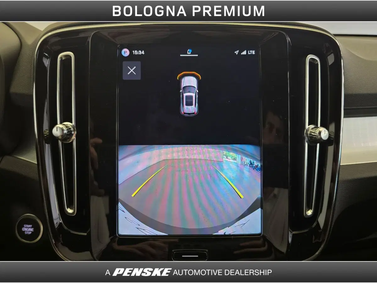 Volvo XC40 usata a Bologna (12)