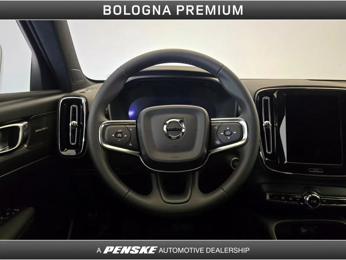 Volvo XC40 usata a Bologna (18)