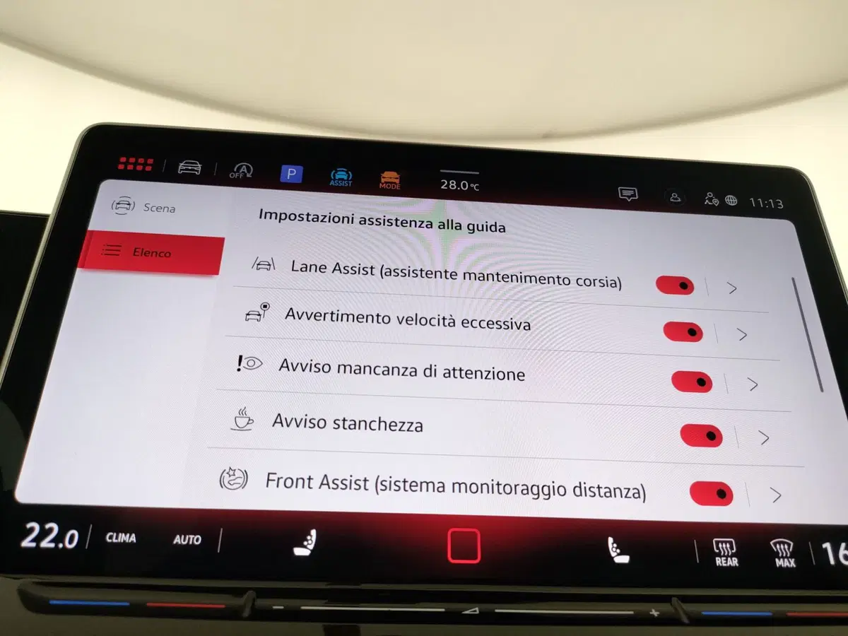 Volkswagen Tiguan usata a Napoli (19)