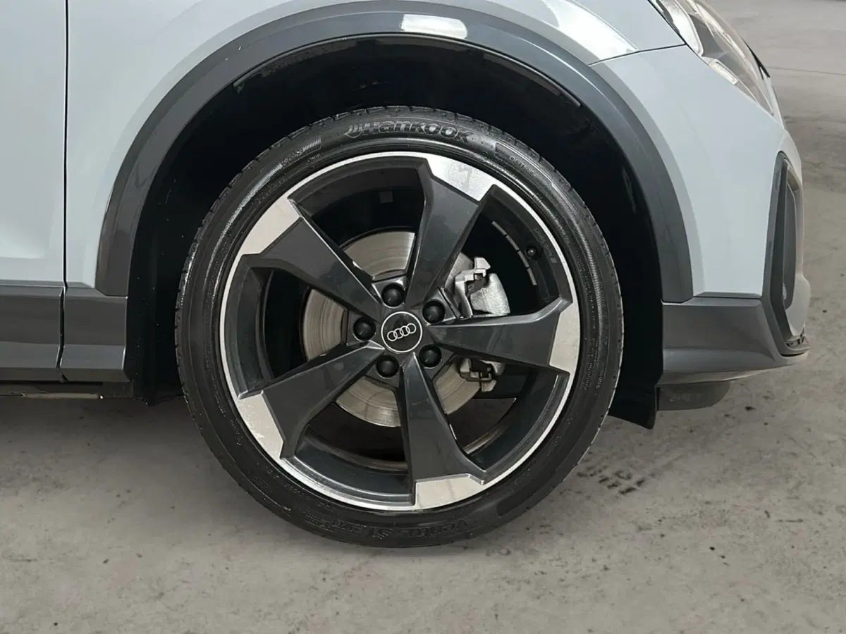 Audi Q2 usata a Napoli (17)