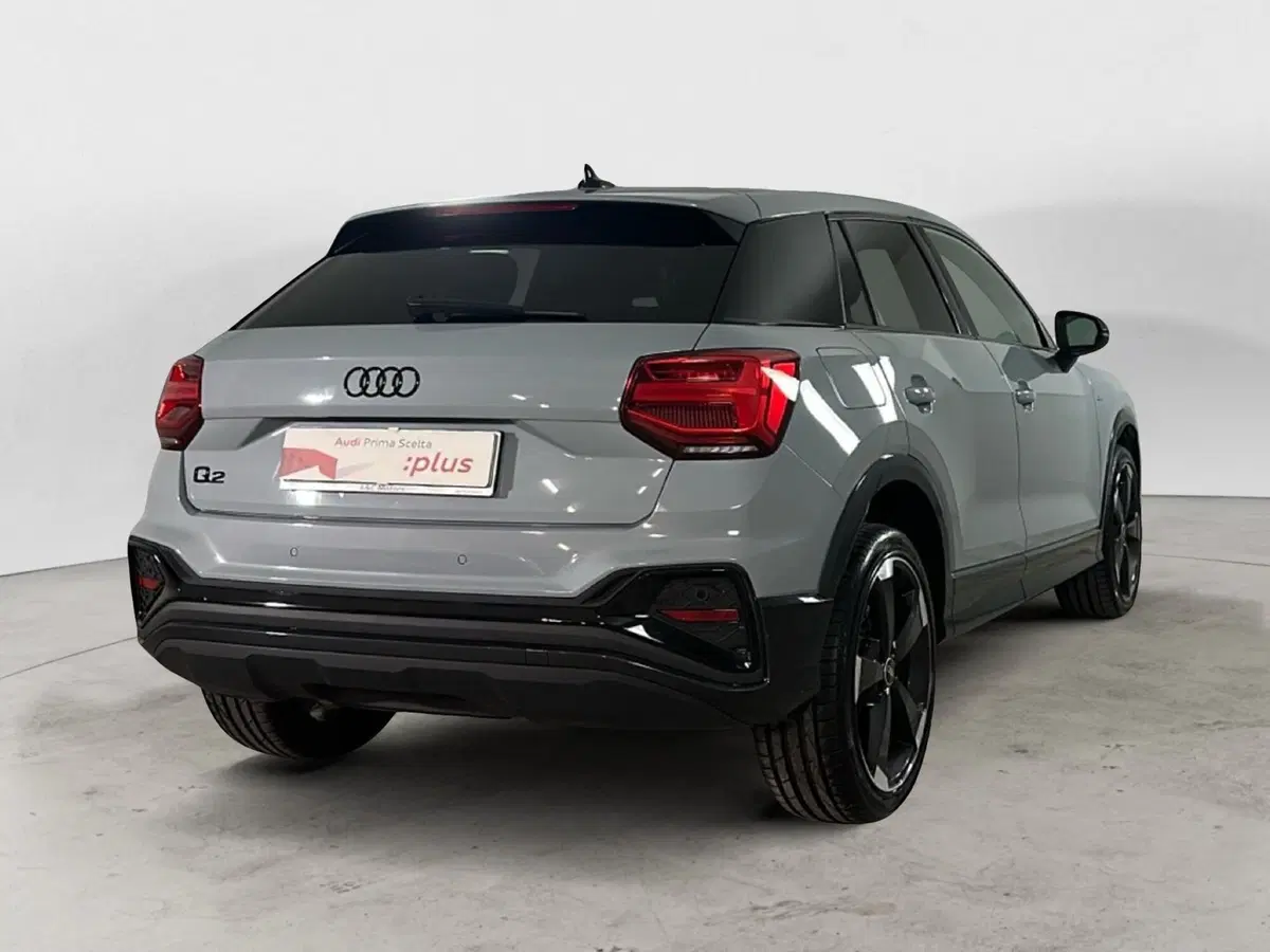 Audi Q2 usata a Napoli (4)