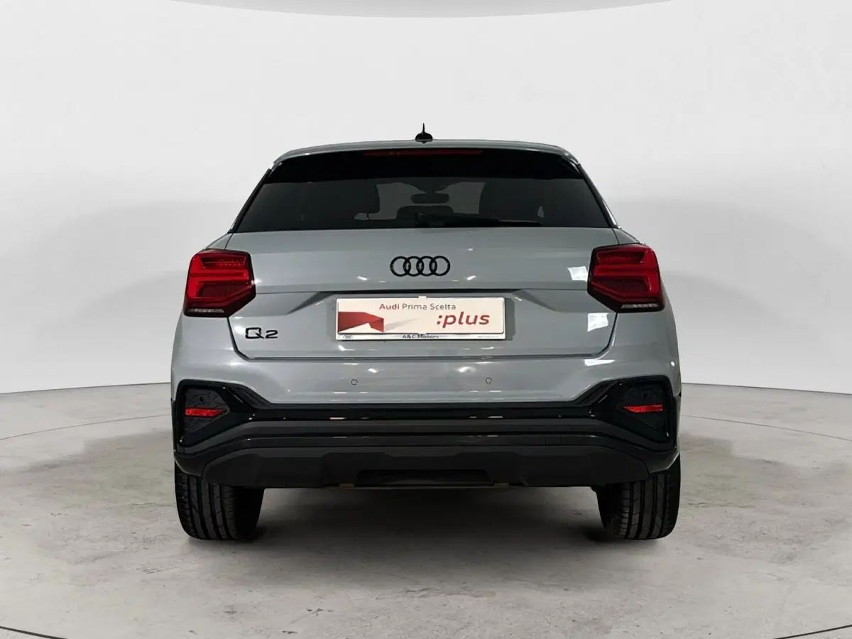 Audi Q2 usata a Napoli (6)