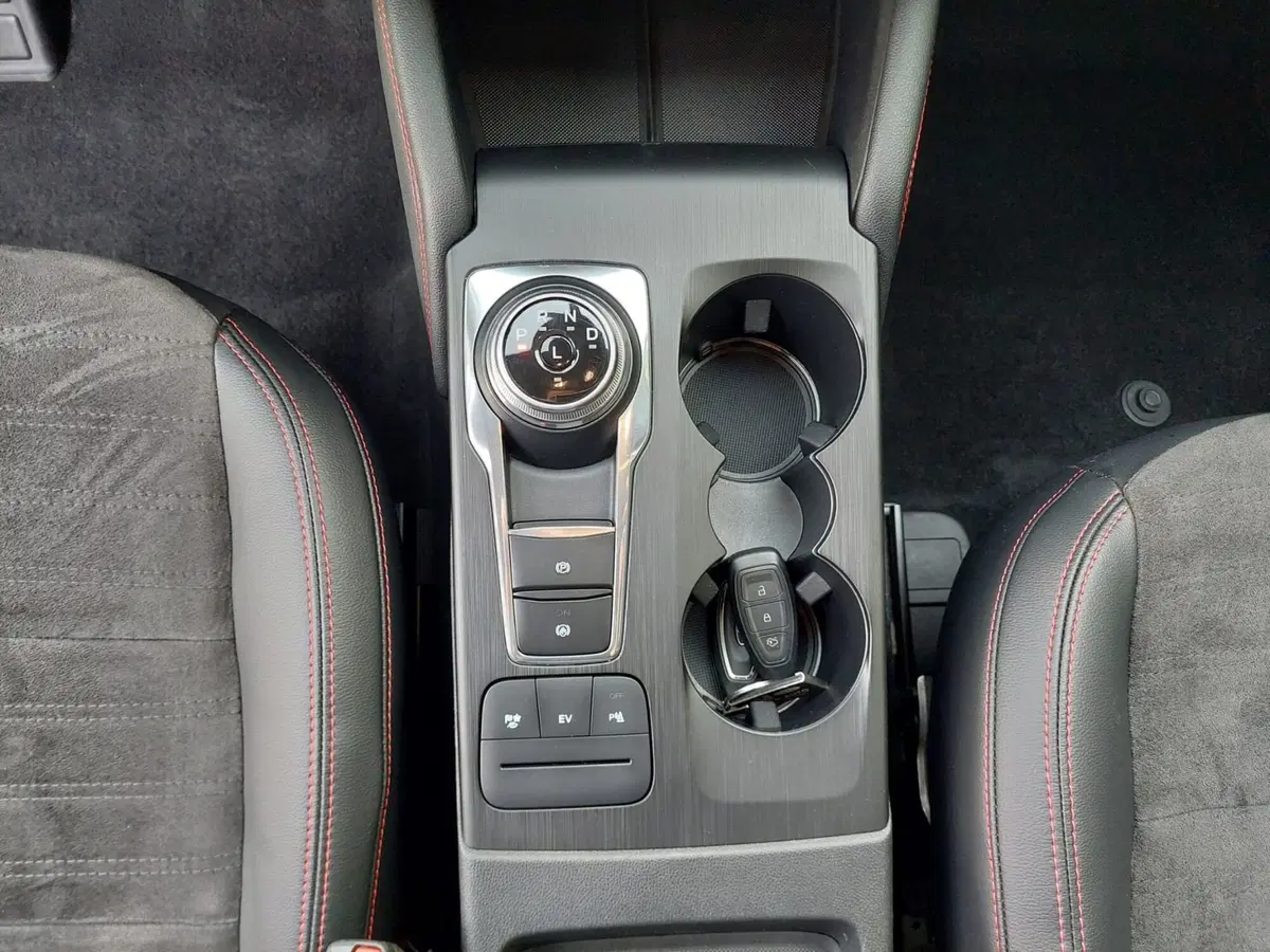 Ford Kuga usata a Treviso (16)