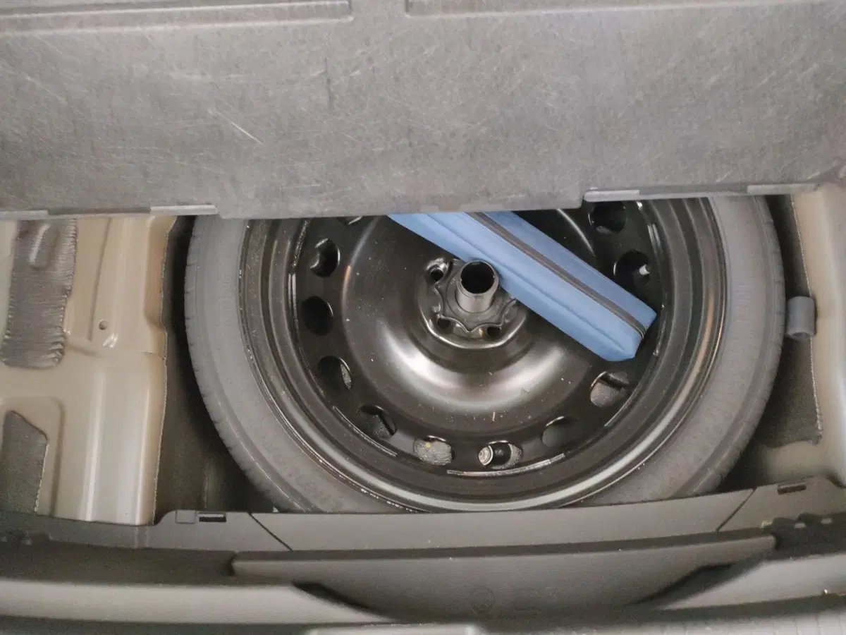 Volkswagen T-Cross usata a Napoli (15)