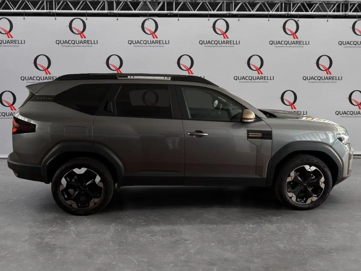Dacia Bigster usata a Milano (4)
