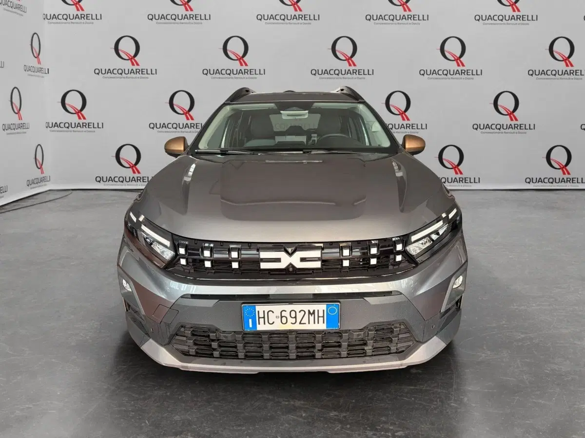 Dacia Jogger usata a Milano (2)