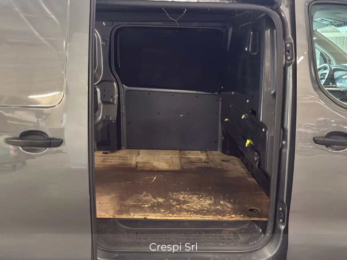 Opel Vivaro Furgone usata a Varese (17)