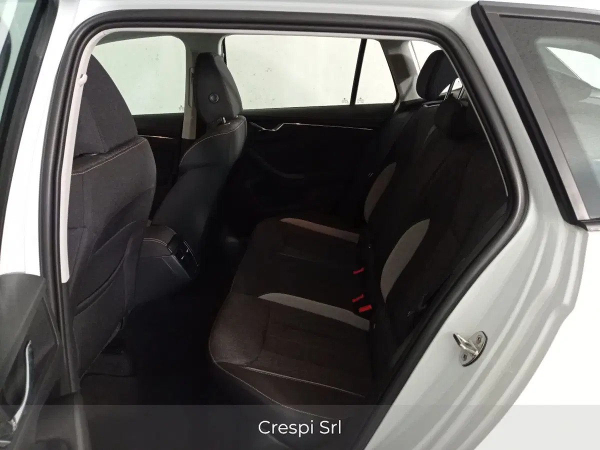 Skoda Kamiq usata a Varese (11)