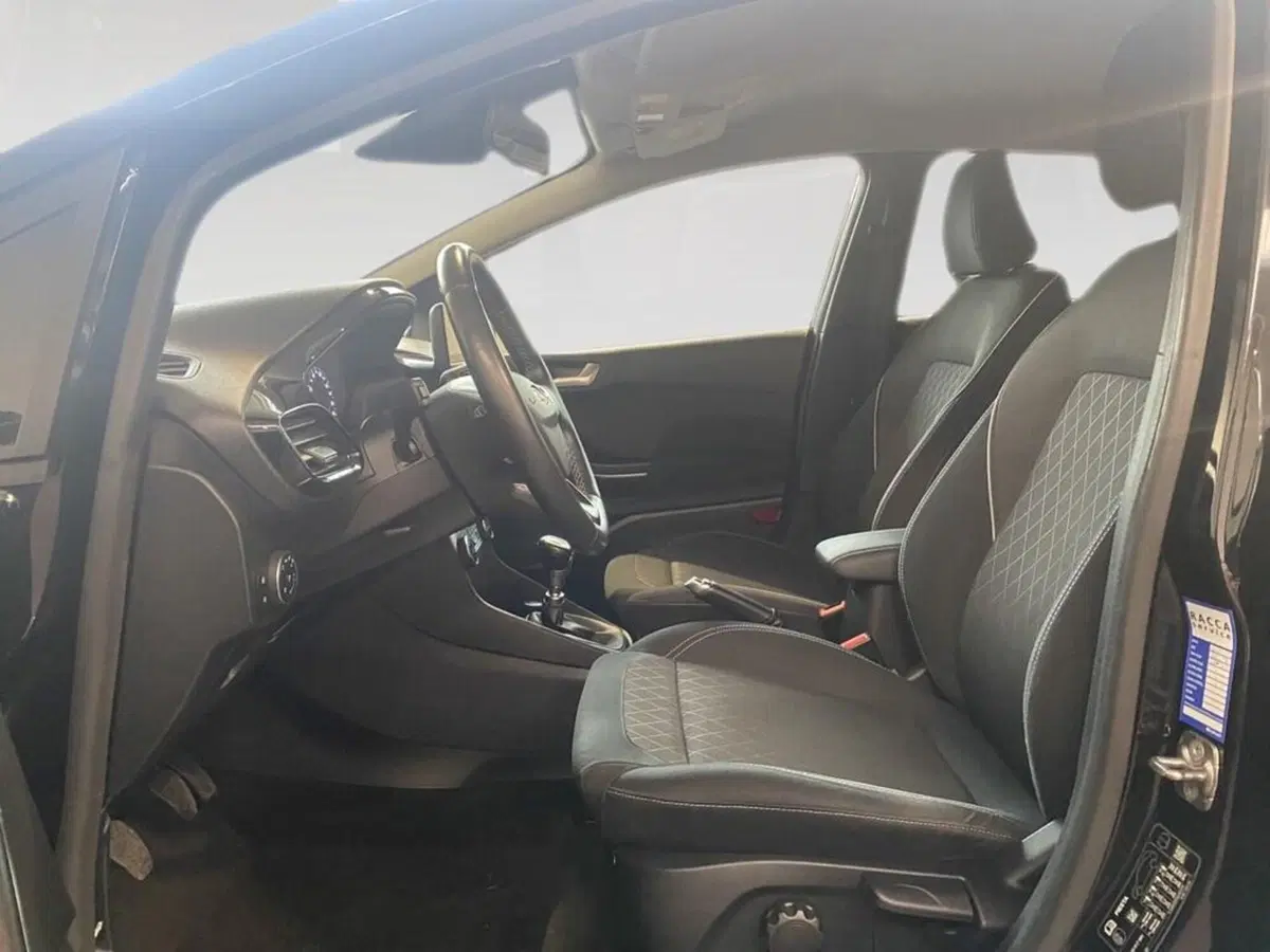 Ford Fiesta usata a Torino (7)