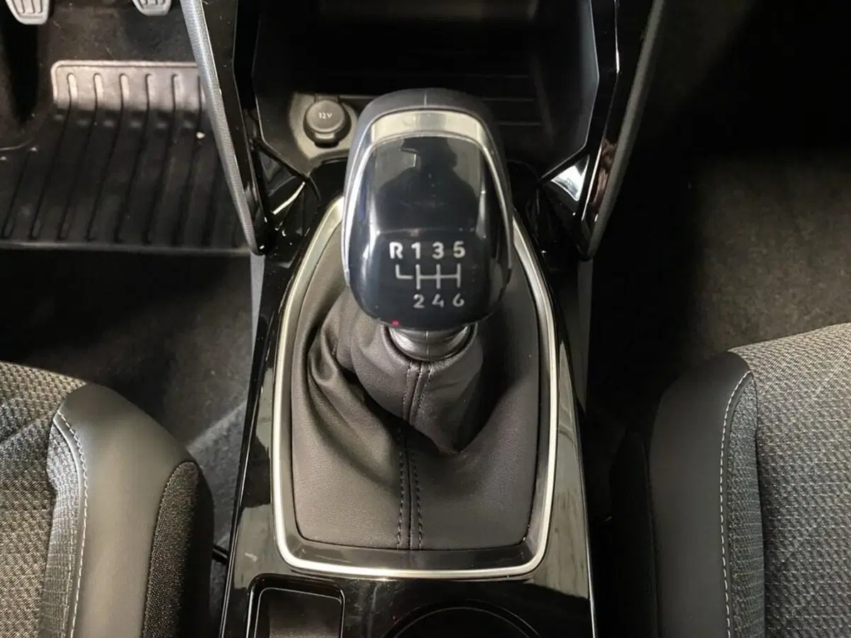 Peugeot 2008 usata a Torino (12)