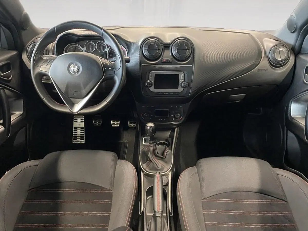 Alfa Romeo MiTo usata a Torino (5)