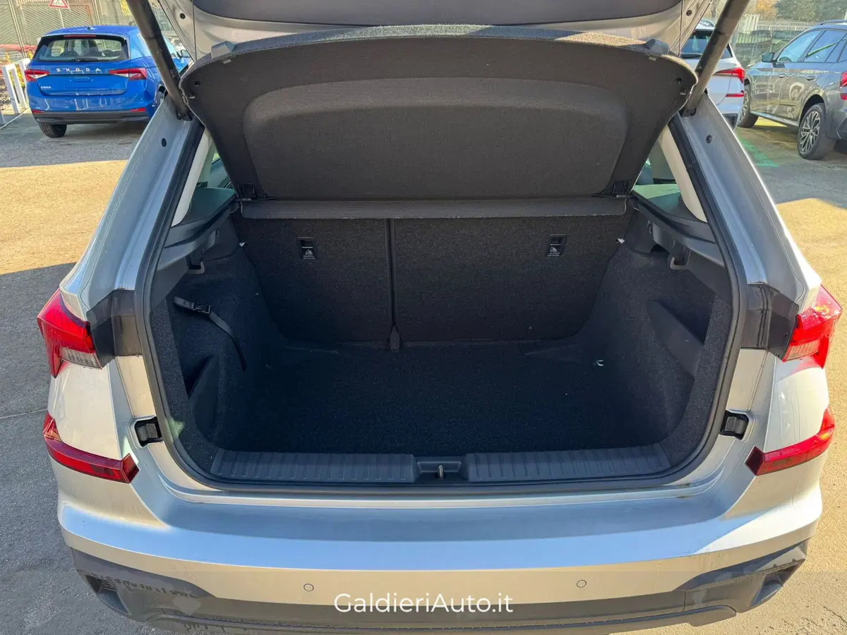 Skoda Kamiq nuova a Salerno (14)