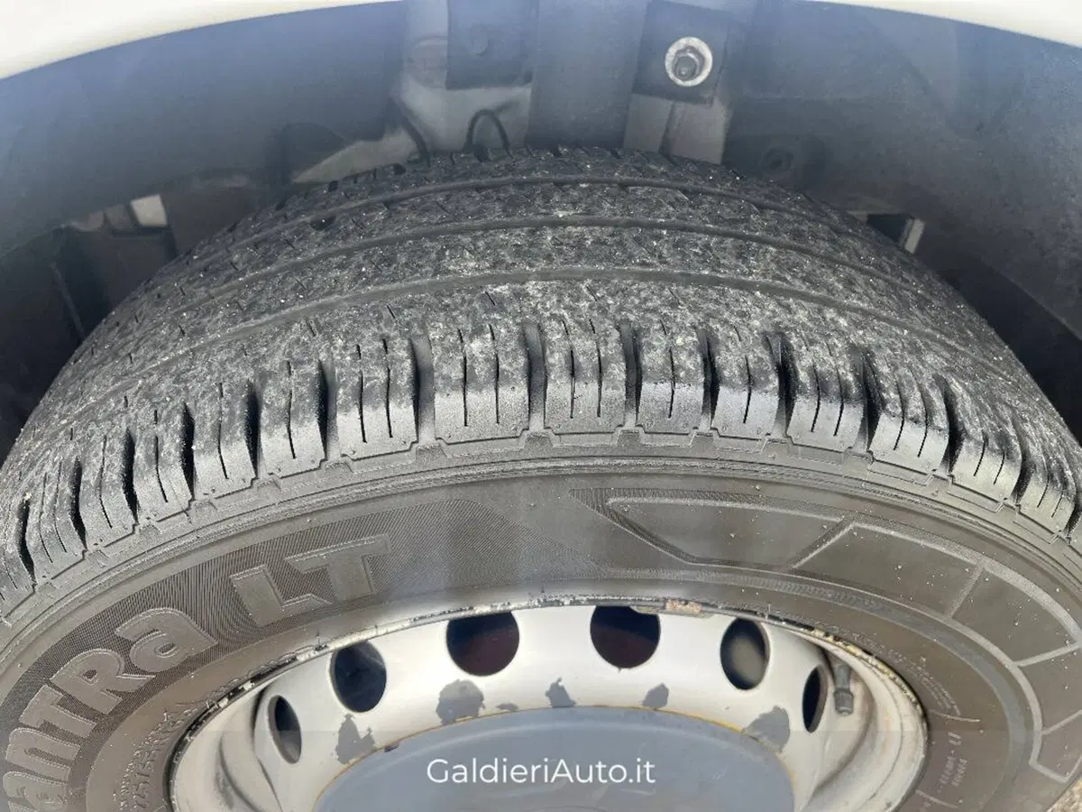 Renault Master Furgone usata a Salerno (16)