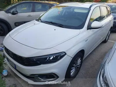 Fiat Tipo Station Wagon Tipo 1.3 Mjt S&S SW Life del 2022 usata a Fisciano