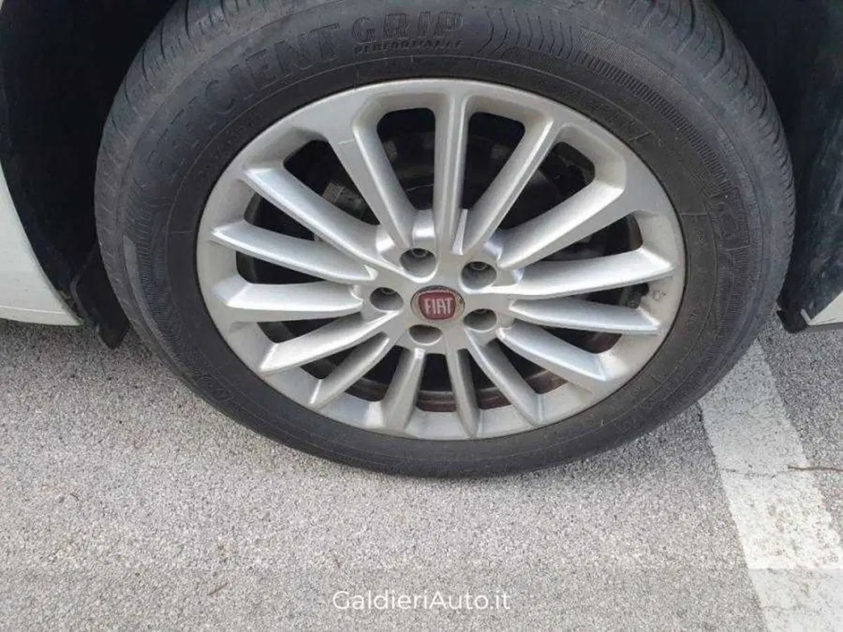 Fiat Tipo Station Wagon usata a Salerno (12)