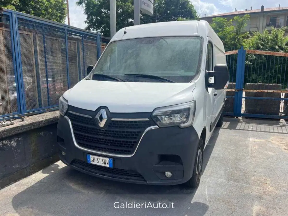 Renault Master Furgone usata a Salerno