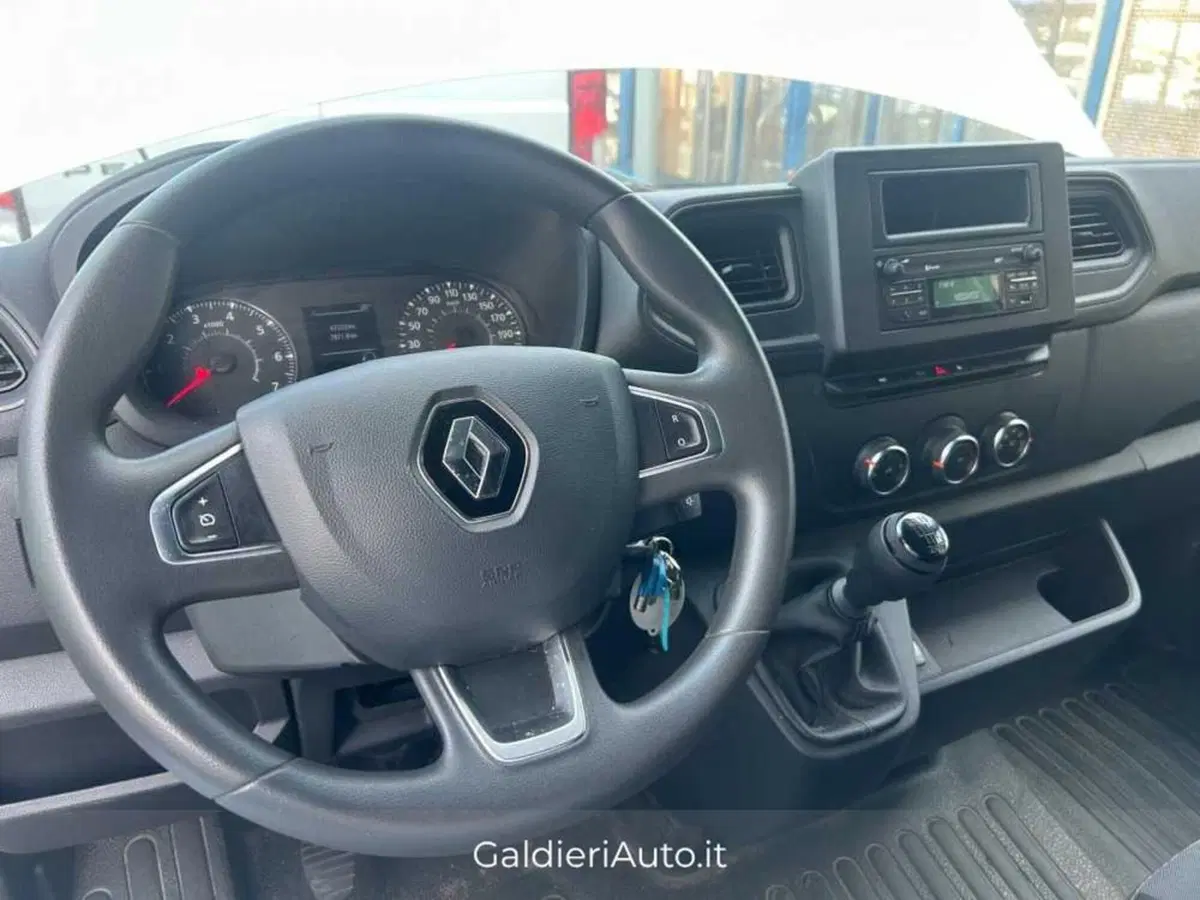 Renault Master Furgone usata a Salerno (13)