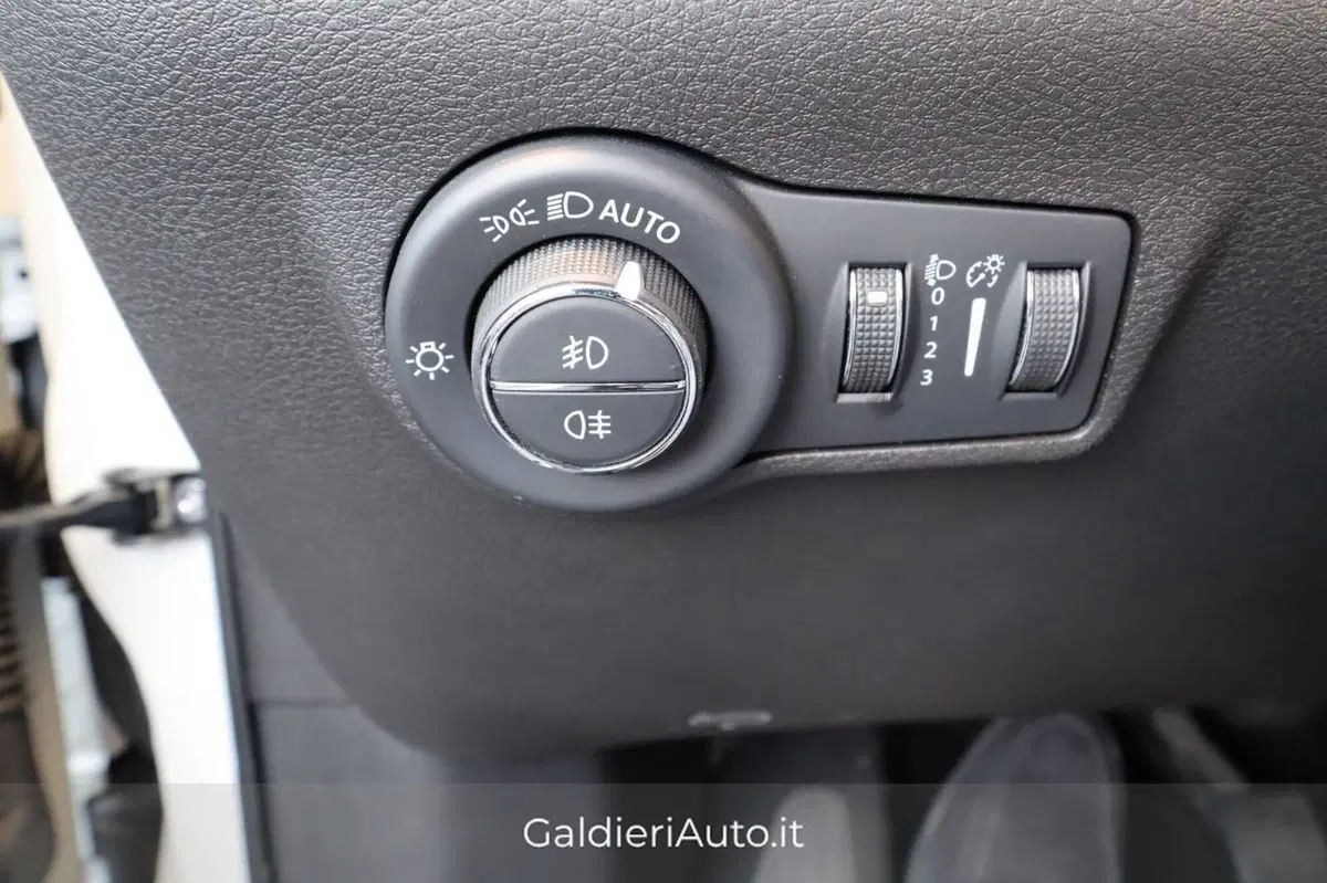 Jeep Compass usata a Salerno (10)