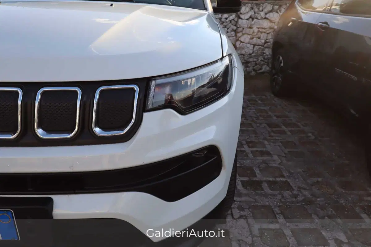 Jeep Compass usata a Salerno (17)