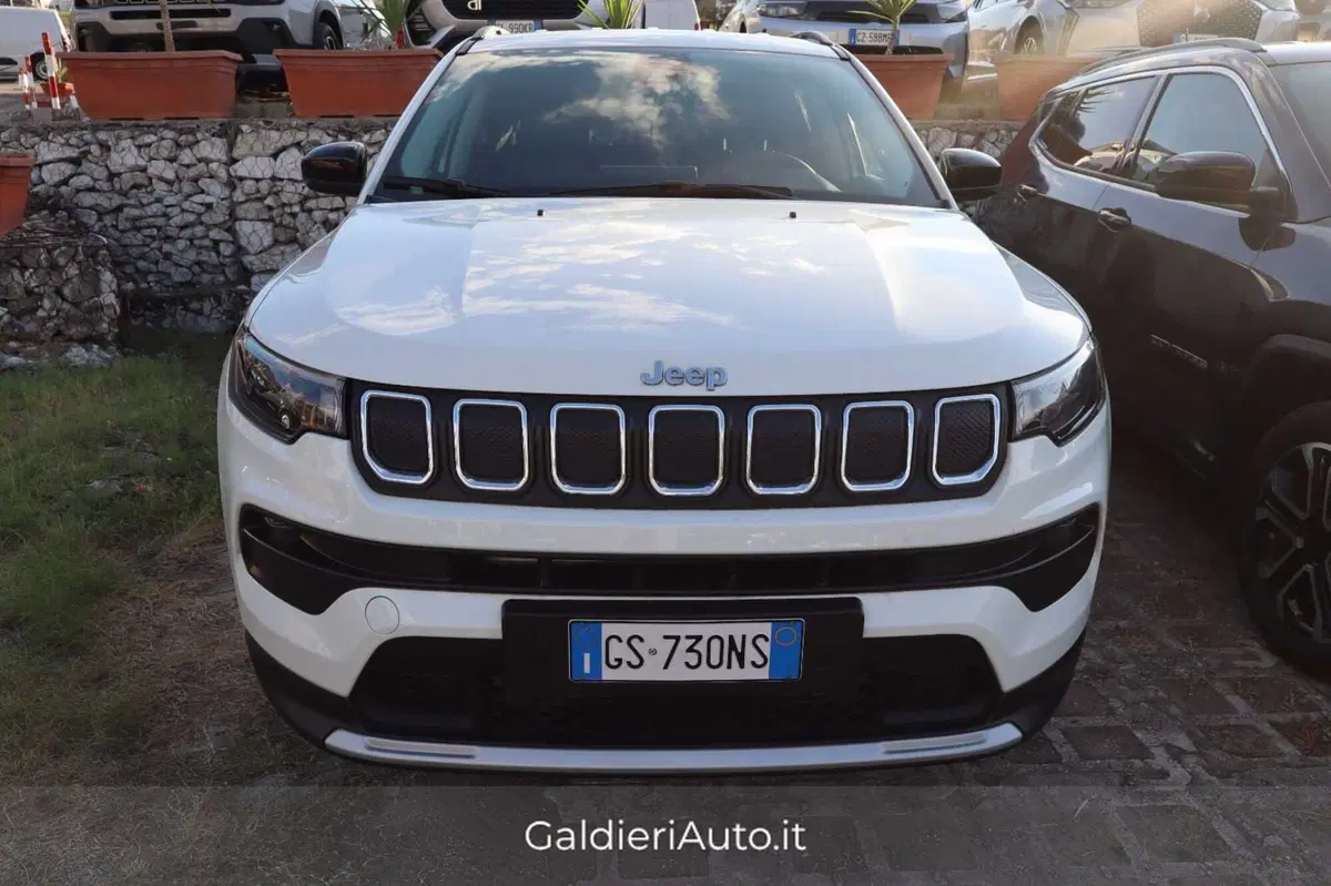 Jeep Compass usata a Salerno (18)