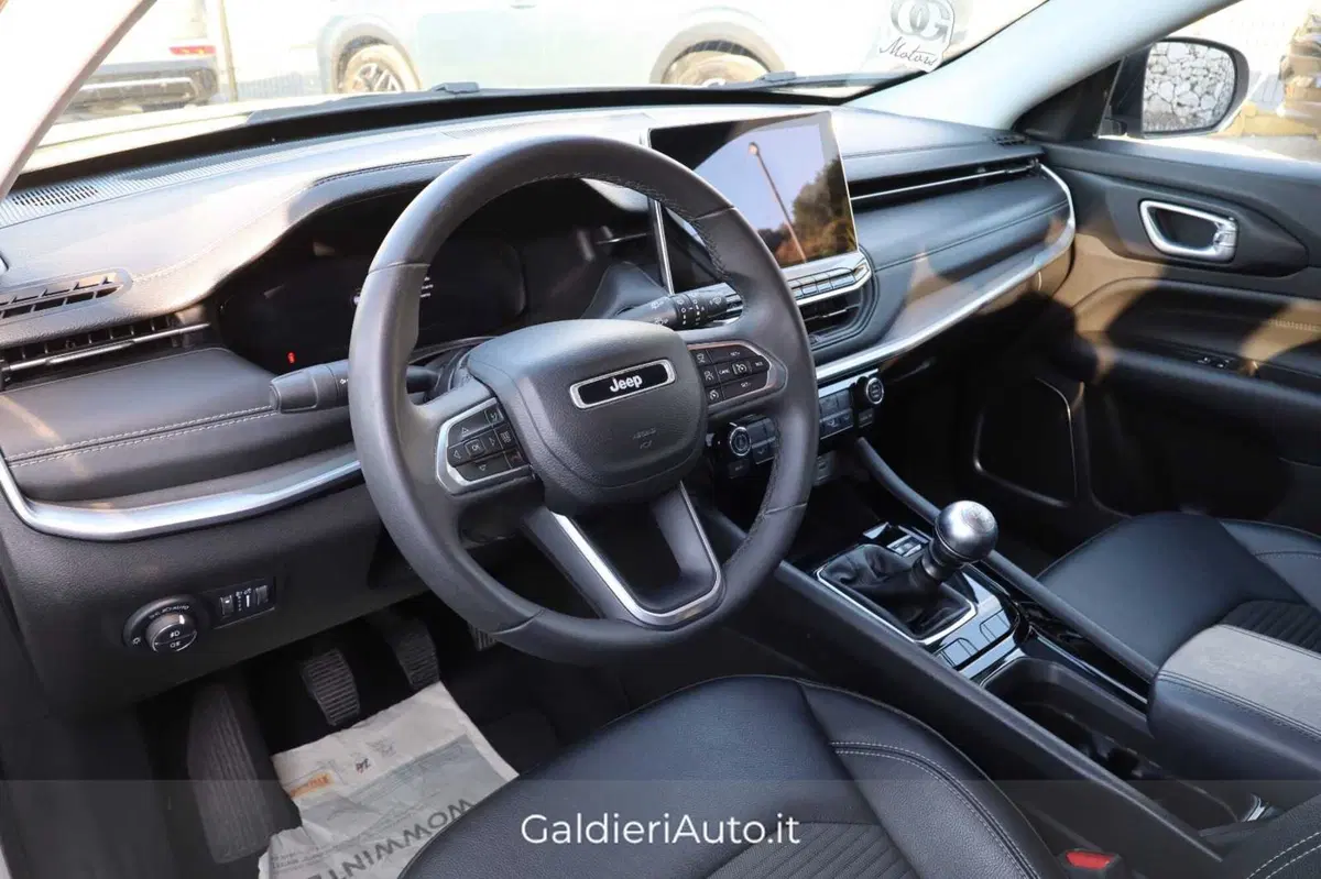 Jeep Compass usata a Salerno (8)