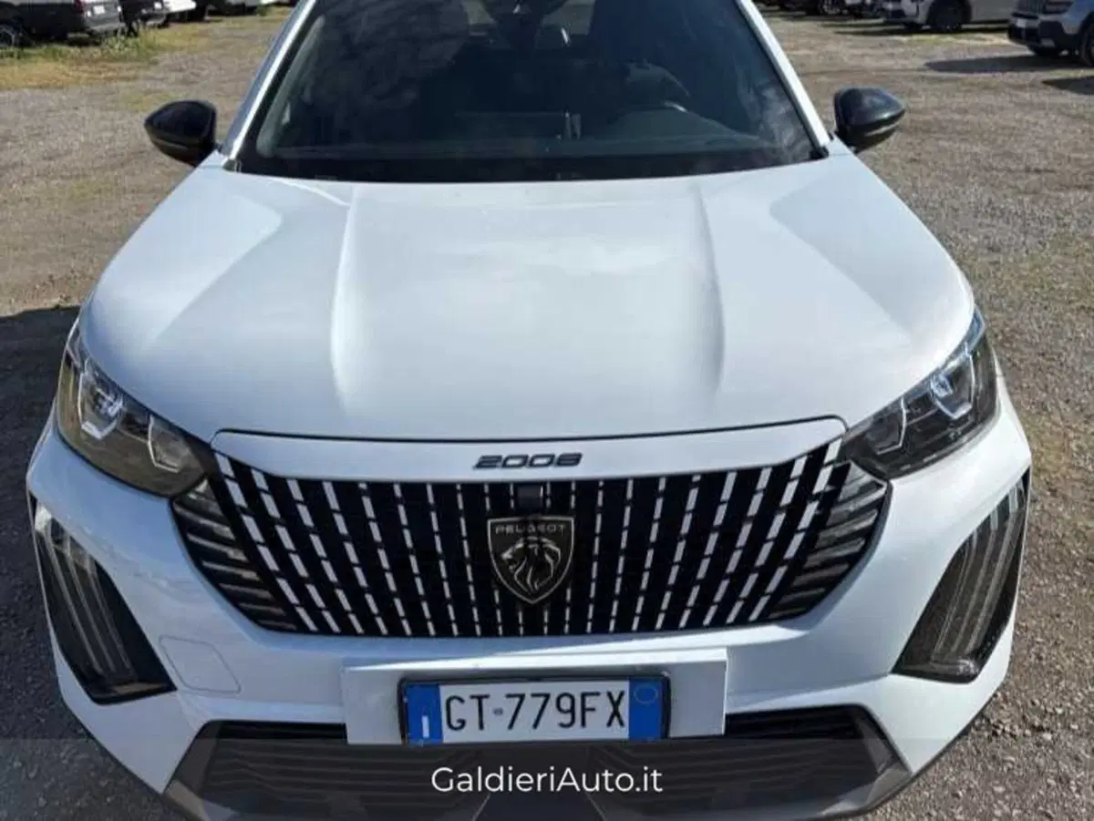 Peugeot 2008 usata a Salerno (6)