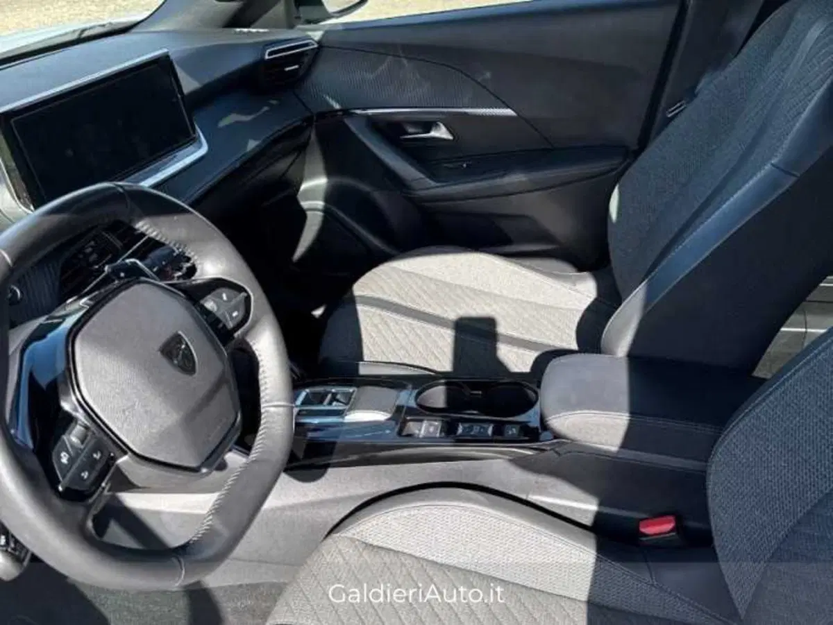 Peugeot 2008 usata a Salerno (9)