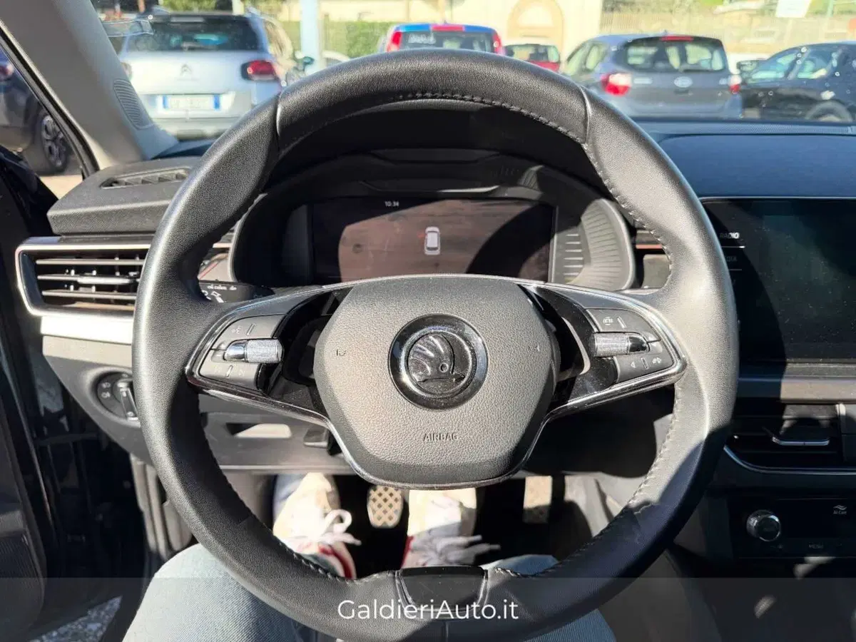 Skoda Kamiq usata a Salerno (11)