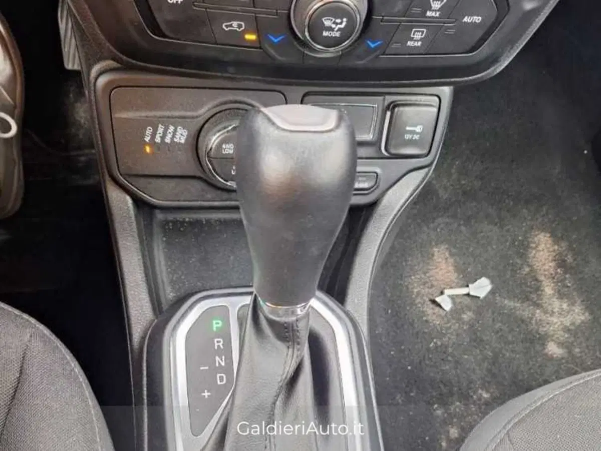 Jeep Renegade usata a Salerno (13)