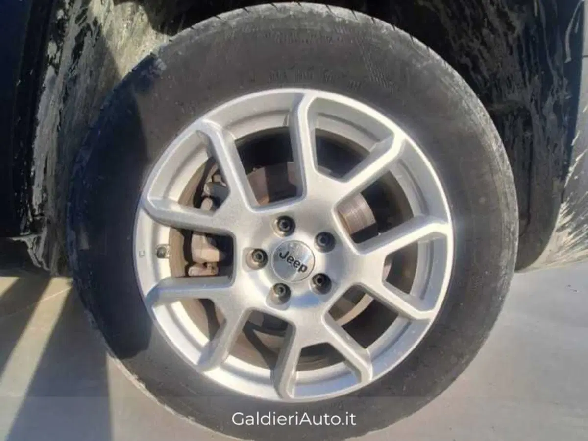 Jeep Renegade usata a Salerno (18)