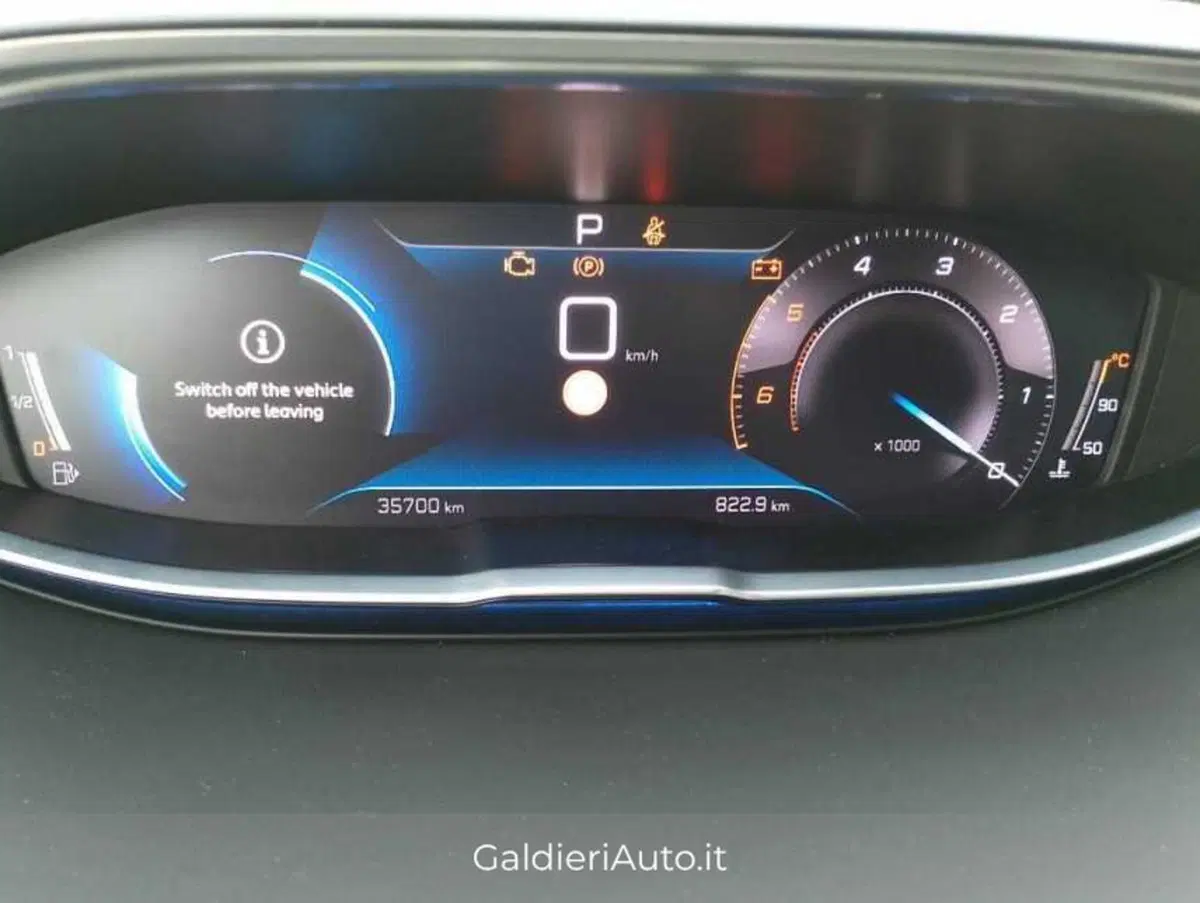 Peugeot 3008 usata a Salerno (7)