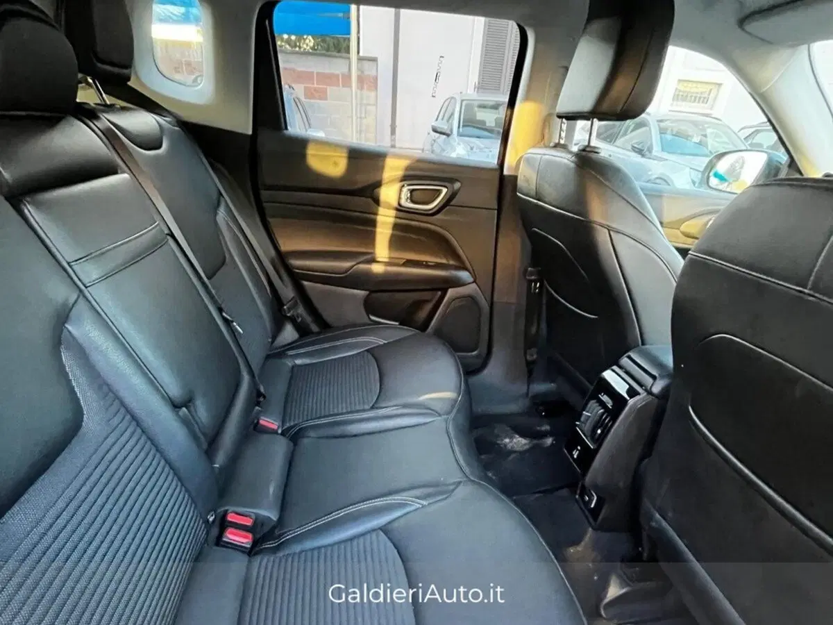 Jeep Compass usata a Salerno (11)