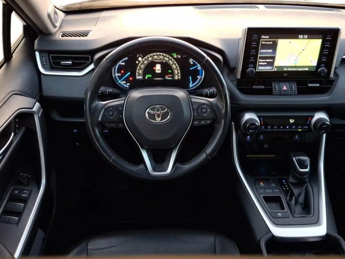 Toyota Rav4 usata a Roma (6)