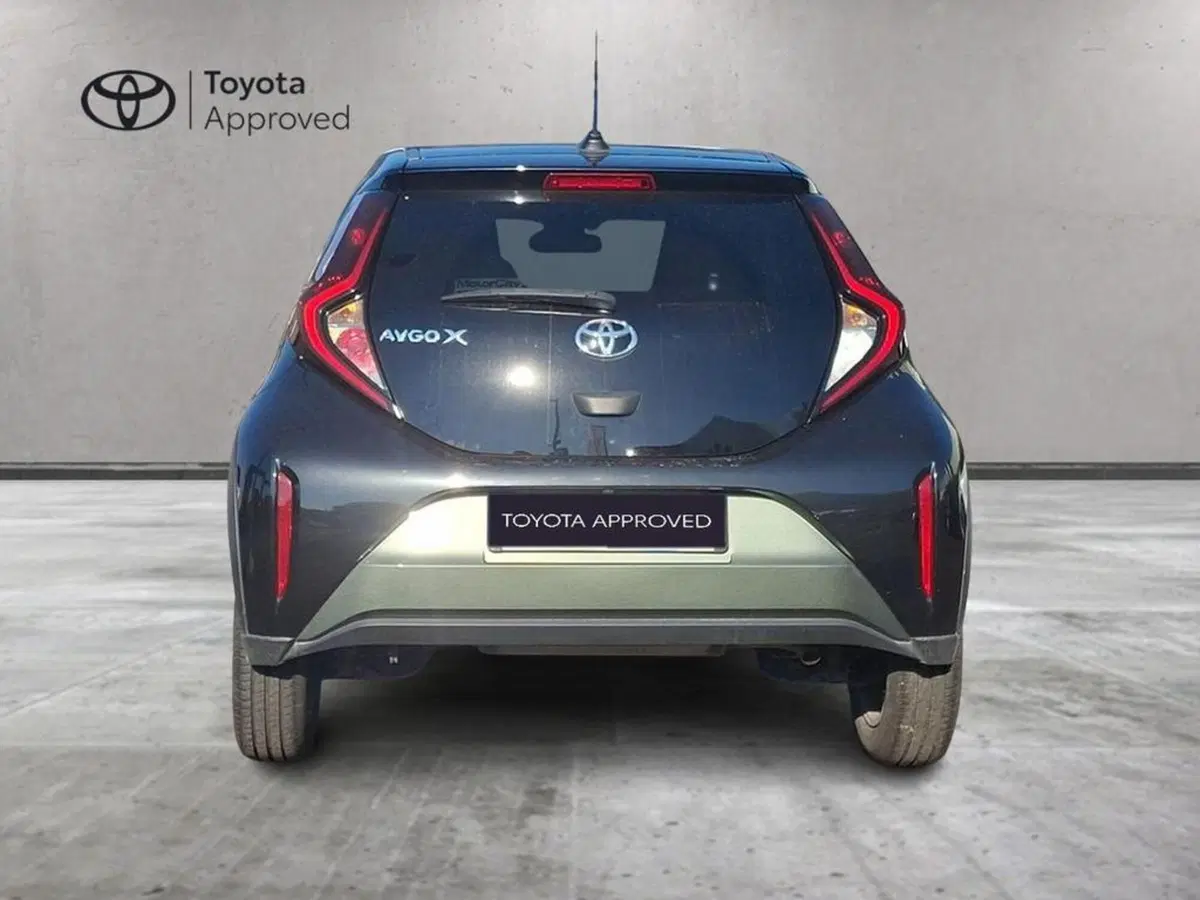 Toyota Aygo X usata a Roma (12)