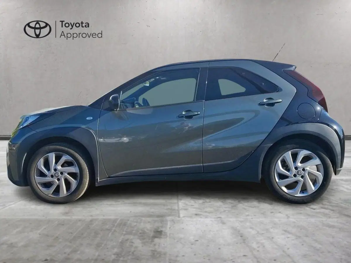 Toyota Aygo X usata a Roma (3)