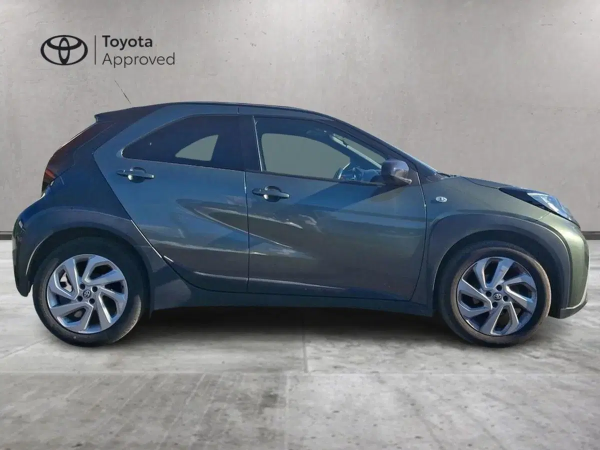 Toyota Aygo X usata a Roma (4)