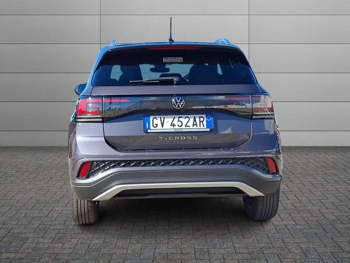 Volkswagen T-Cross usata a Roma (11)