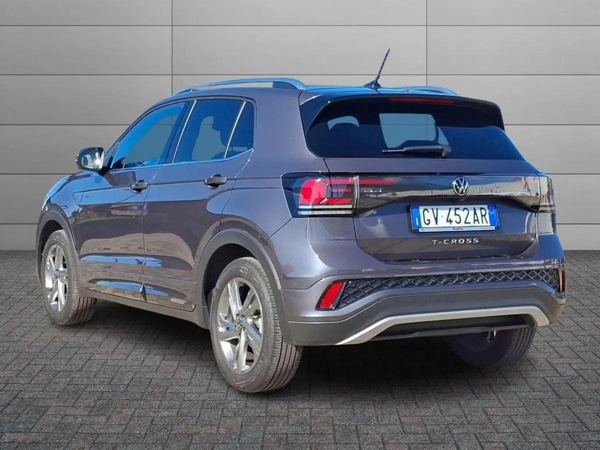Volkswagen T-Cross usata a Roma (4)