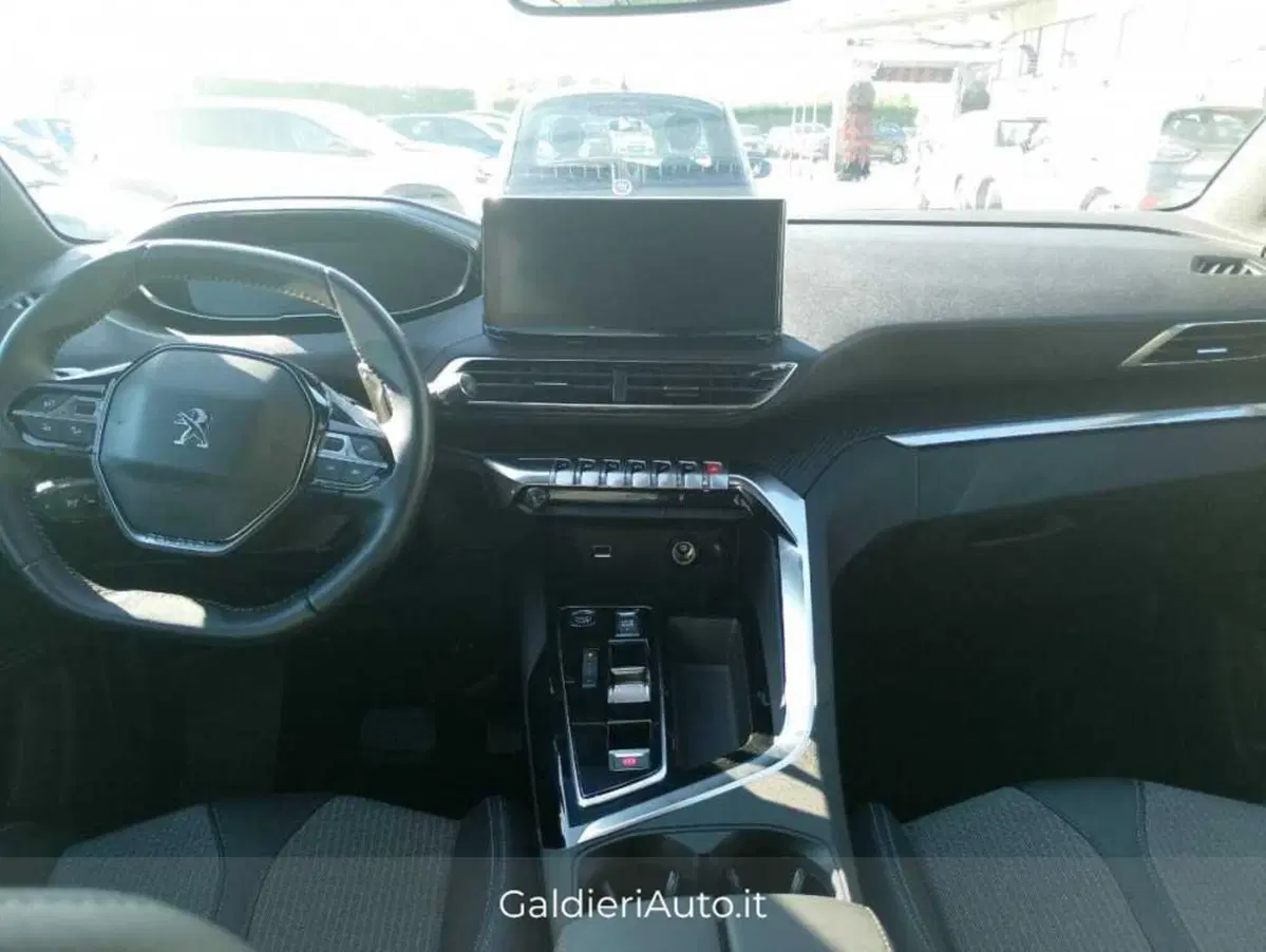 Peugeot 3008 usata a Salerno (6)