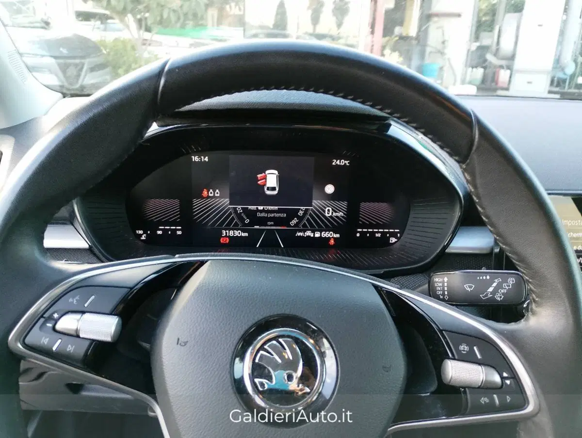 Skoda Fabia usata a Salerno (12)
