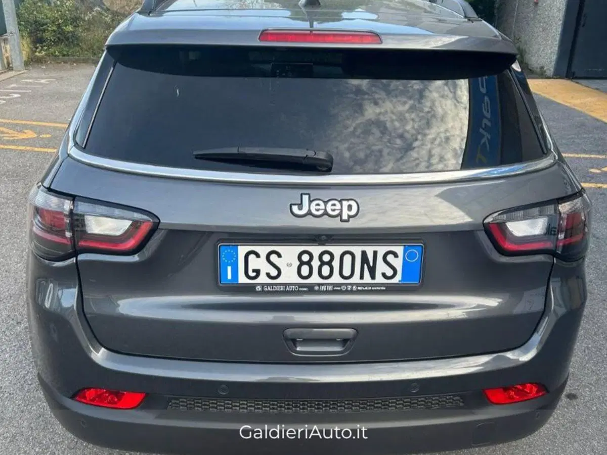 Jeep Compass usata a Salerno (18)