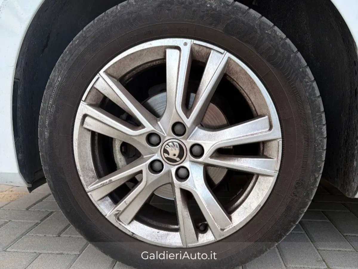 Skoda Fabia usata a Salerno (18)
